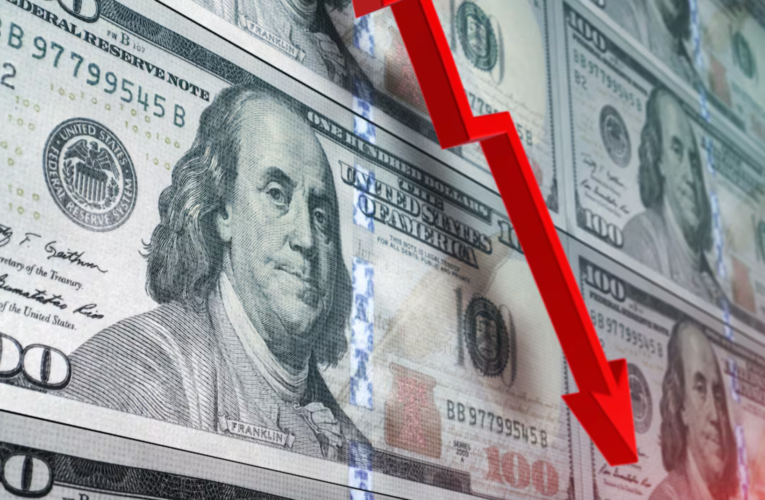 El dólar continúa a la baja y cierra en $4.169,46 en Colombia